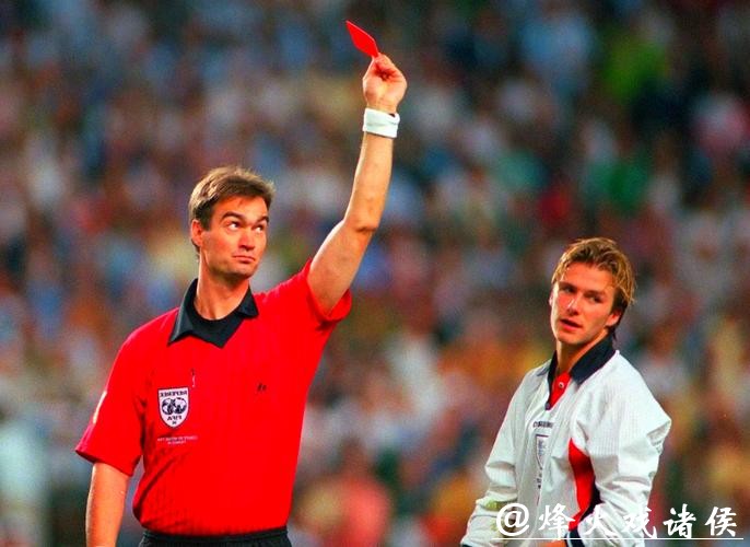 世界杯外围赛经典比赛回顾与解读 世界杯外围赛经典比赛回顾与解读